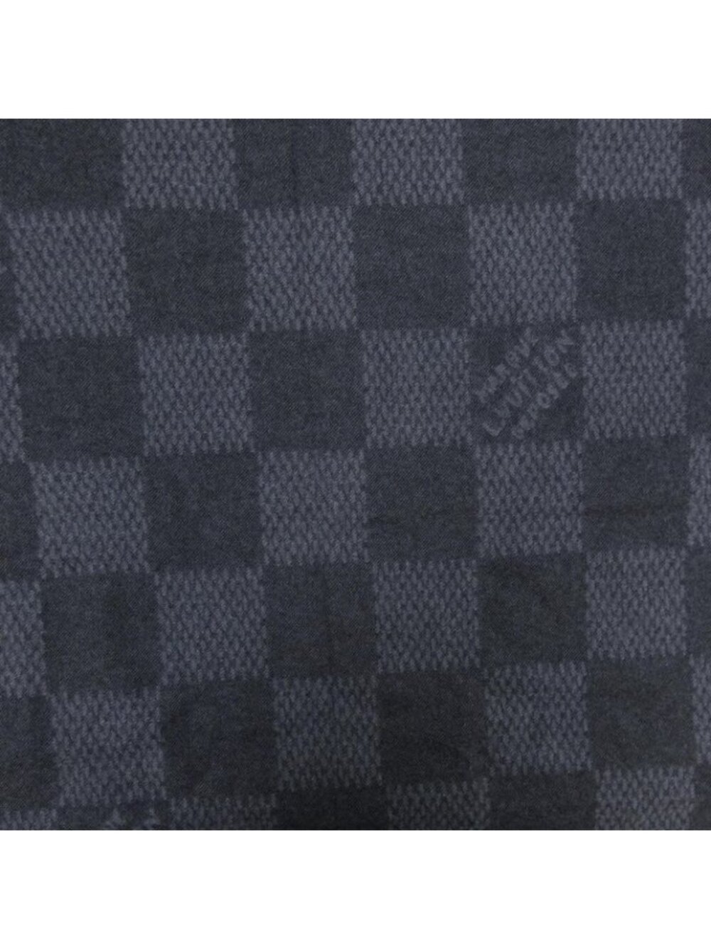 Louis Vuitton Muffler Scarf - Picture 4 of 4